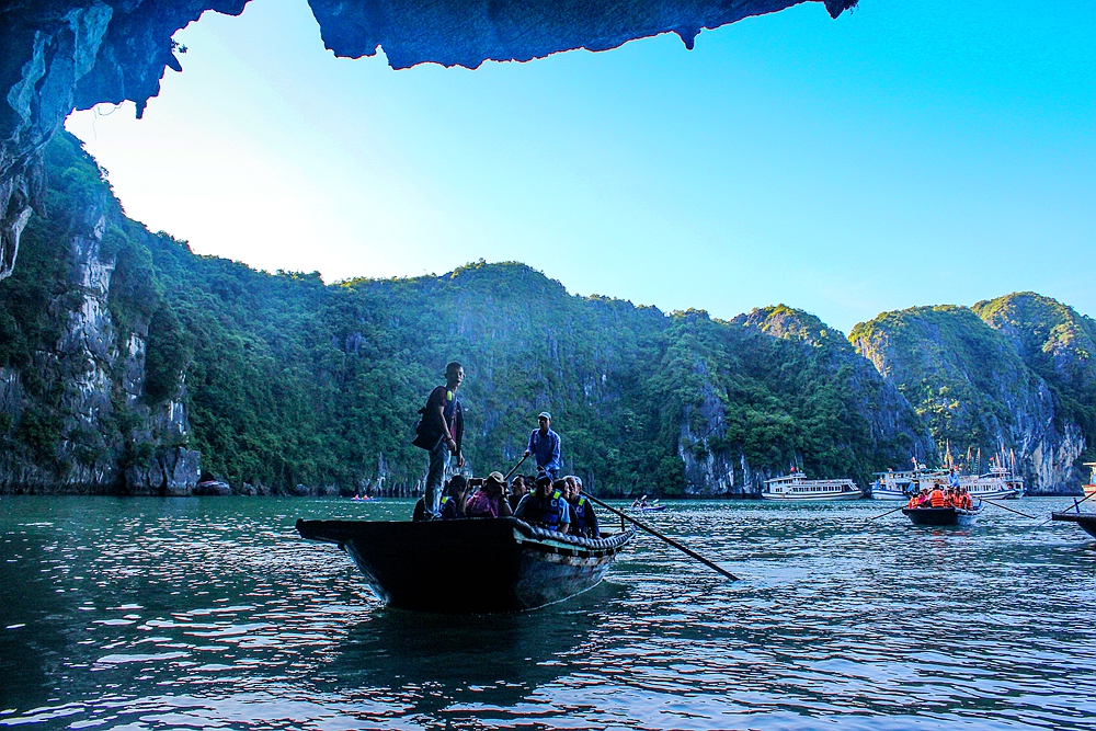 越南北海之旅下龙湾月亮湖一处绝色风景