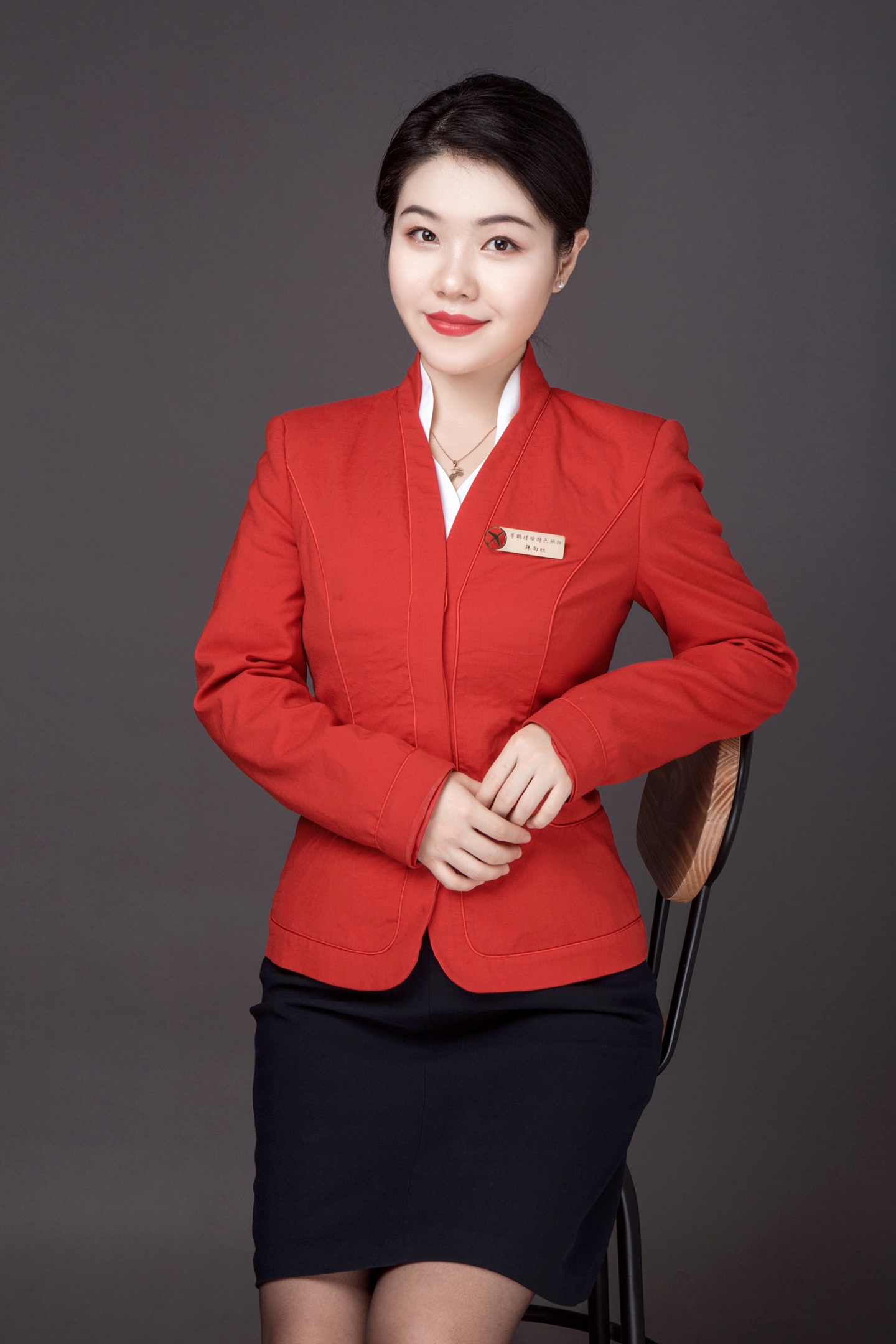 四,深航人物页之《成长的那些天》她是尊鹏阁工作人员黄杉,2017年从