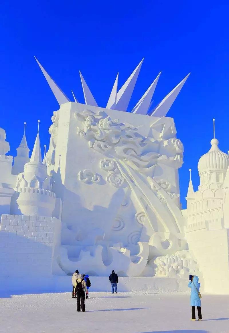 第35届哈尔滨国际冰雪节正式开幕