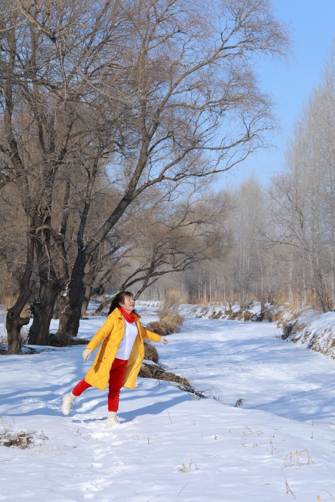 原片外景人像摄影雪山姑娘