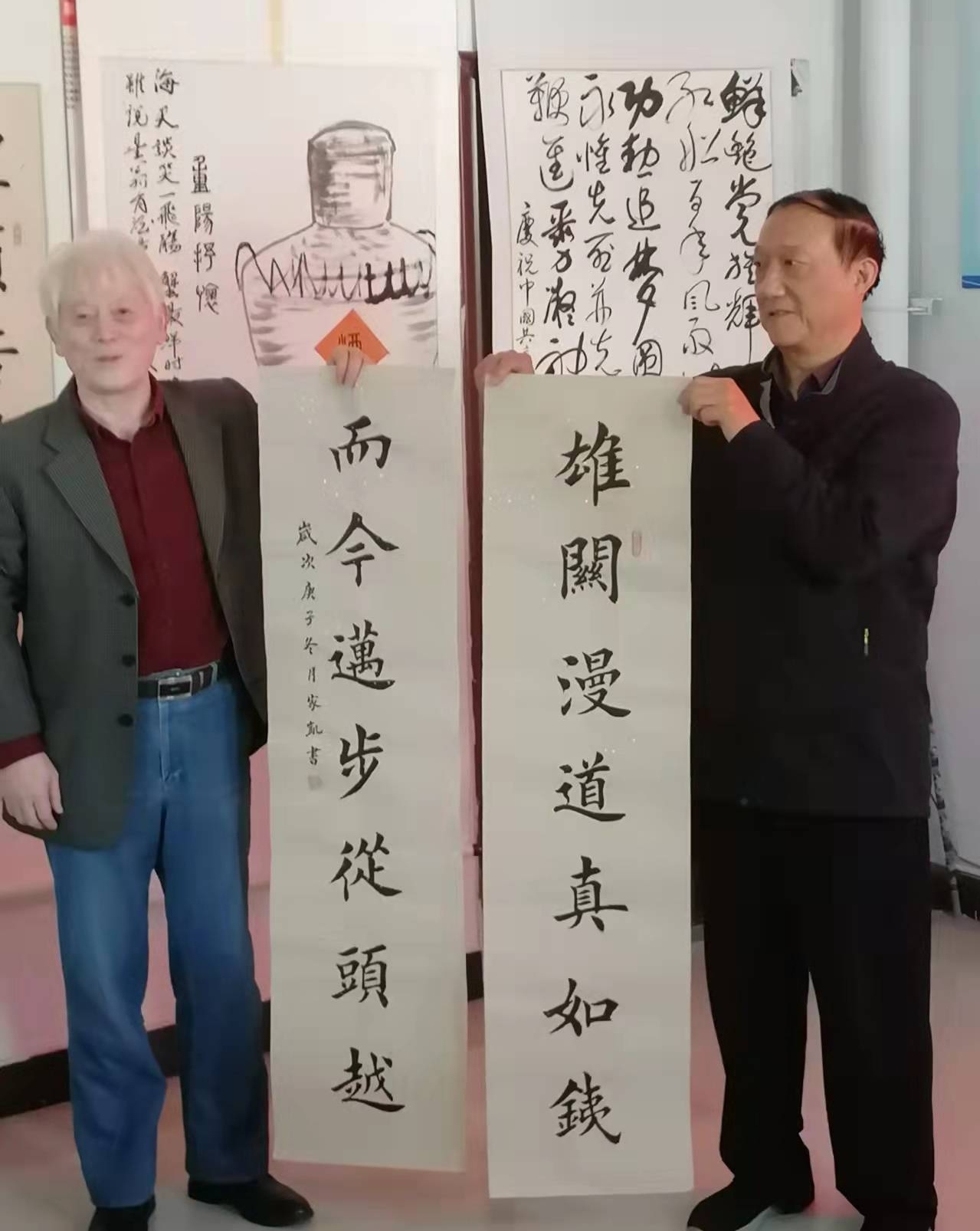 淮南市老年书画研究会龙泉分会挂牌仪式