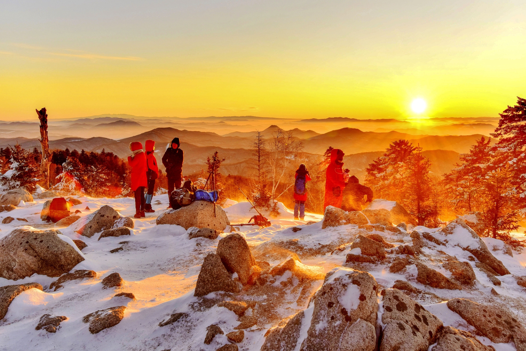 醉美老秃顶子山风雪云霞