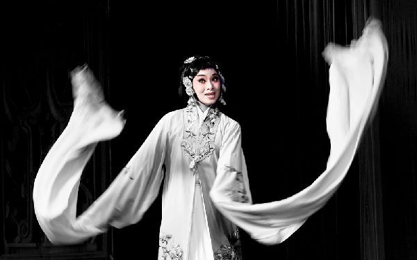 经典诵读水袖作者霍小语朗诵心愿