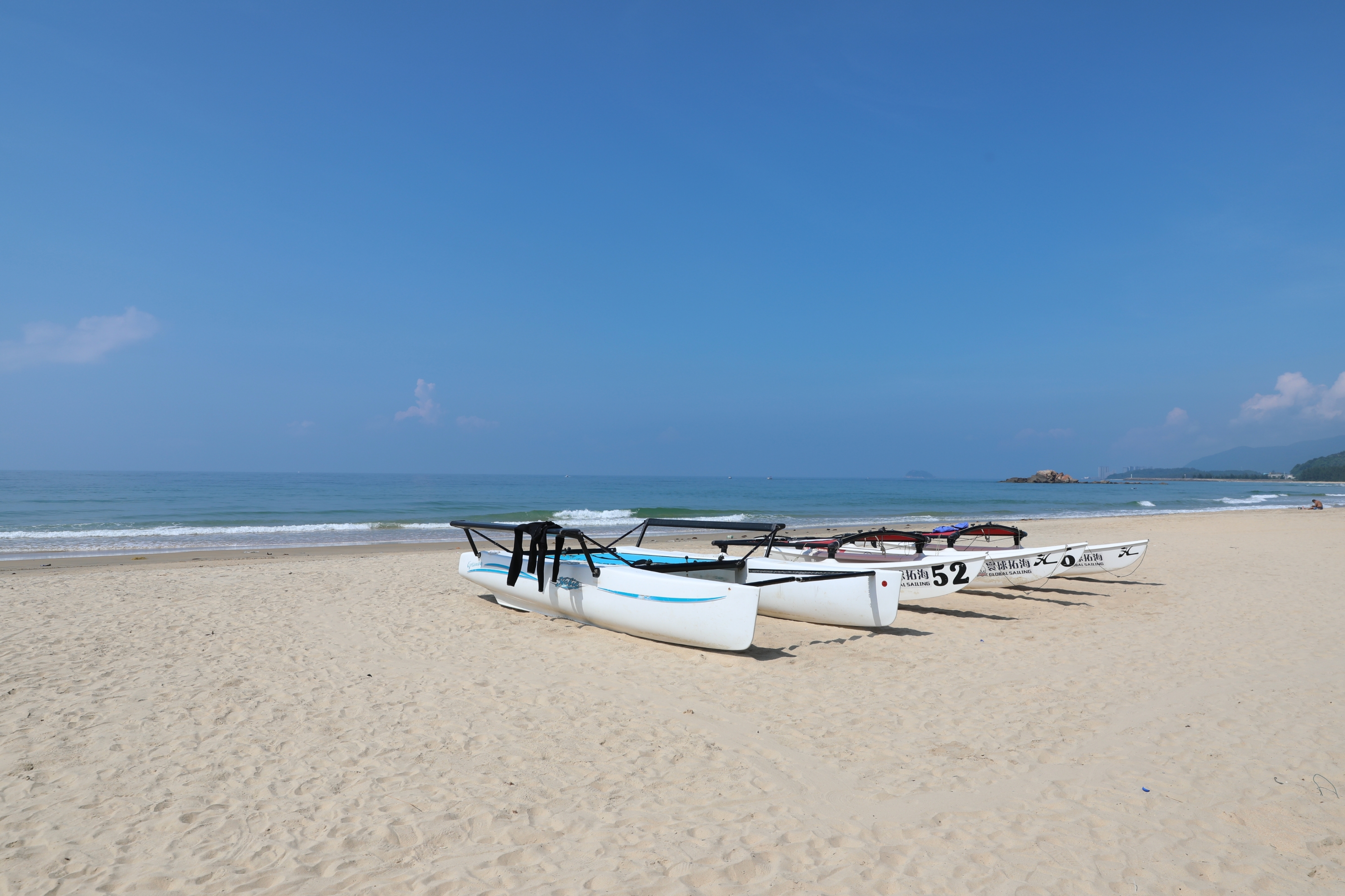 相遇大海一一海南岛上