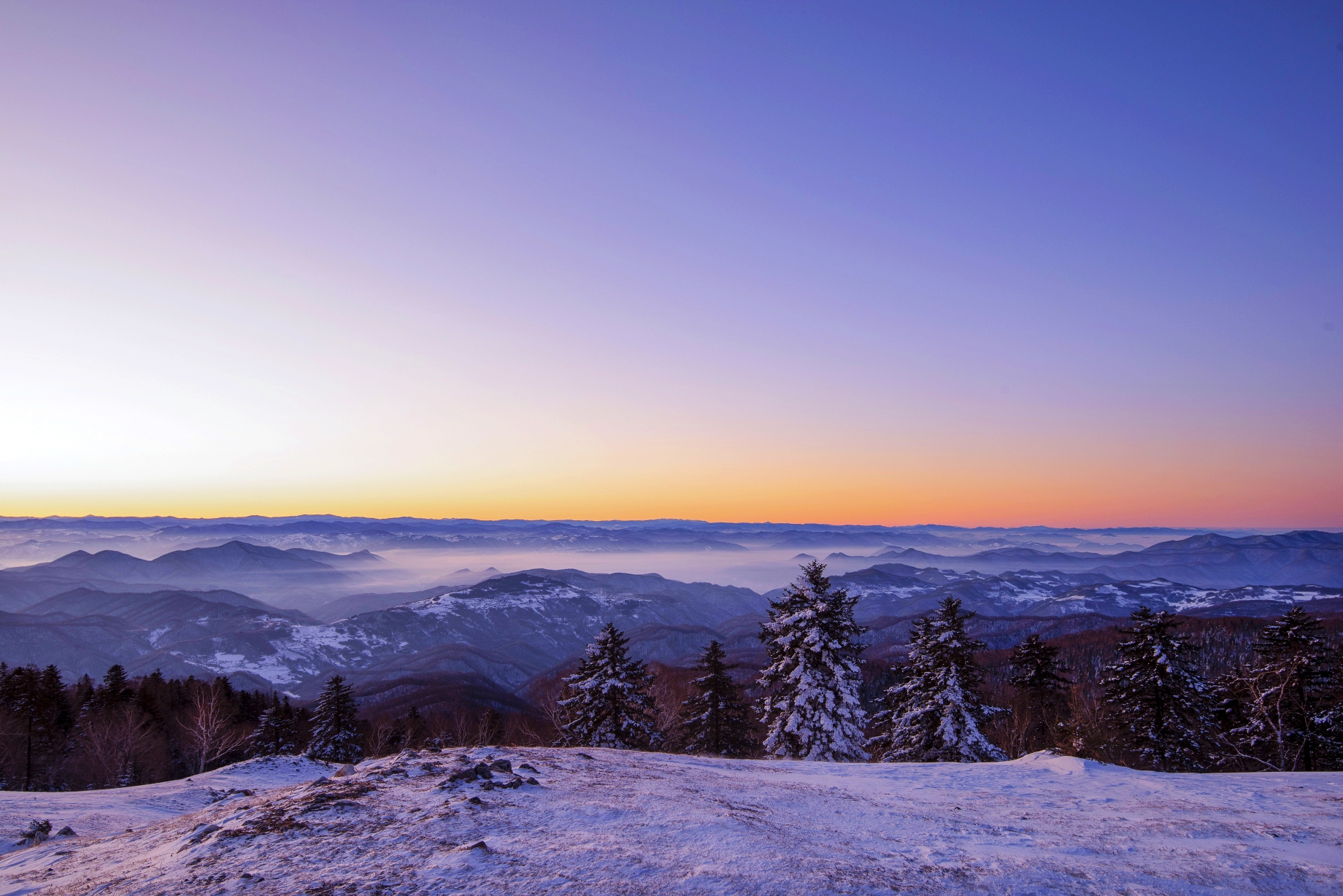 醉美老秃顶子山风雪云霞