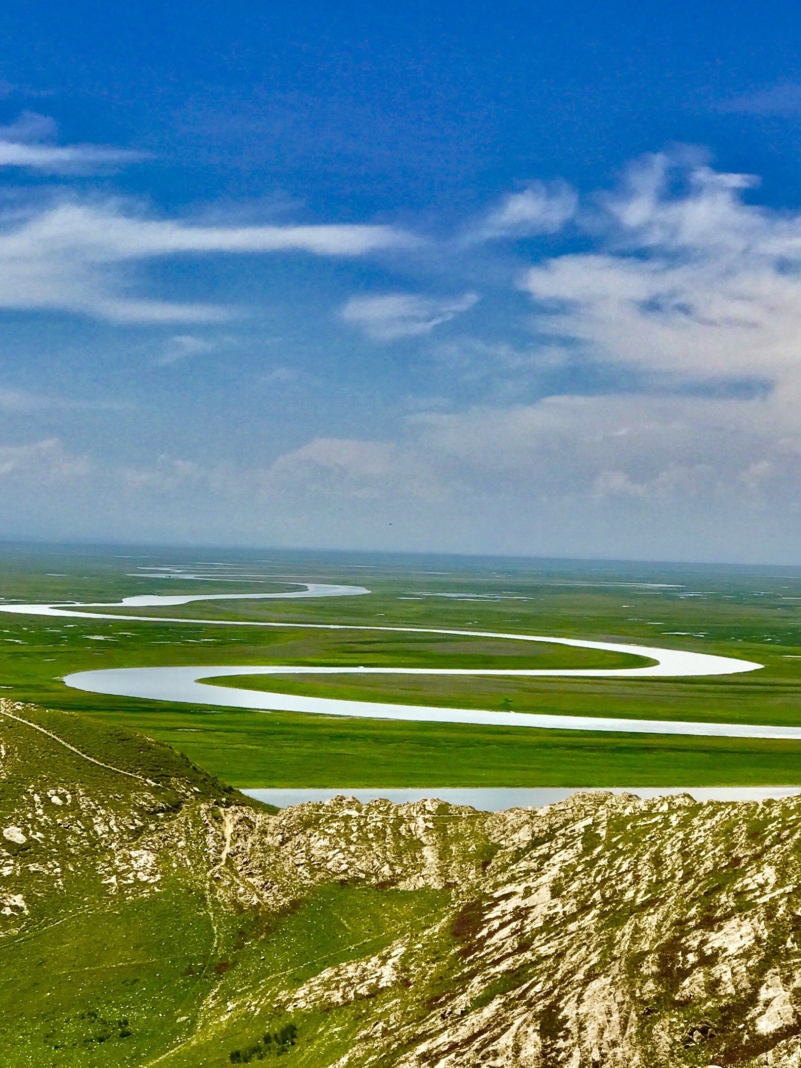 新疆巴音布鲁克大草原,九曲十八弯.2019年手机随拍一一之20.