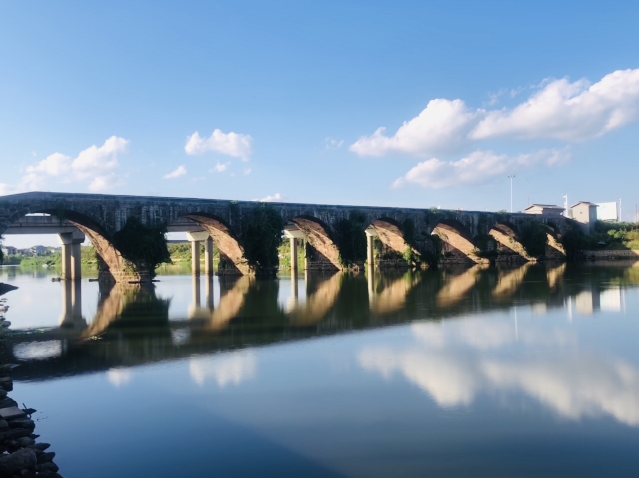 衡阳县清花湾石鼓七孔桥