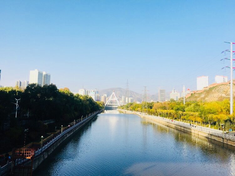 西寧市麒麟灣公園的秋景驚豔了誰