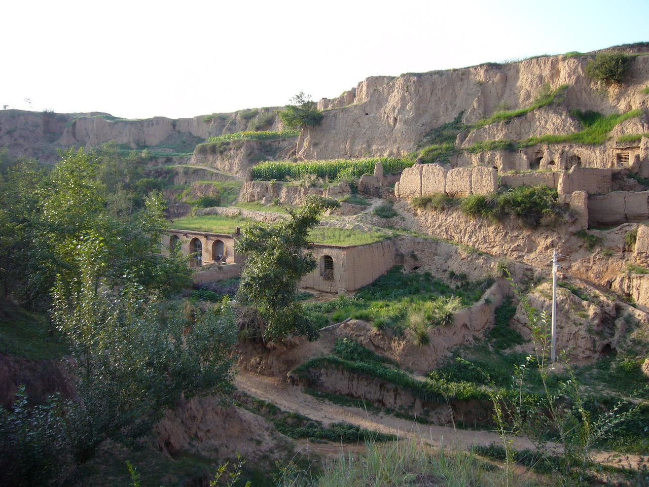 交城的山交城的水山西民歌