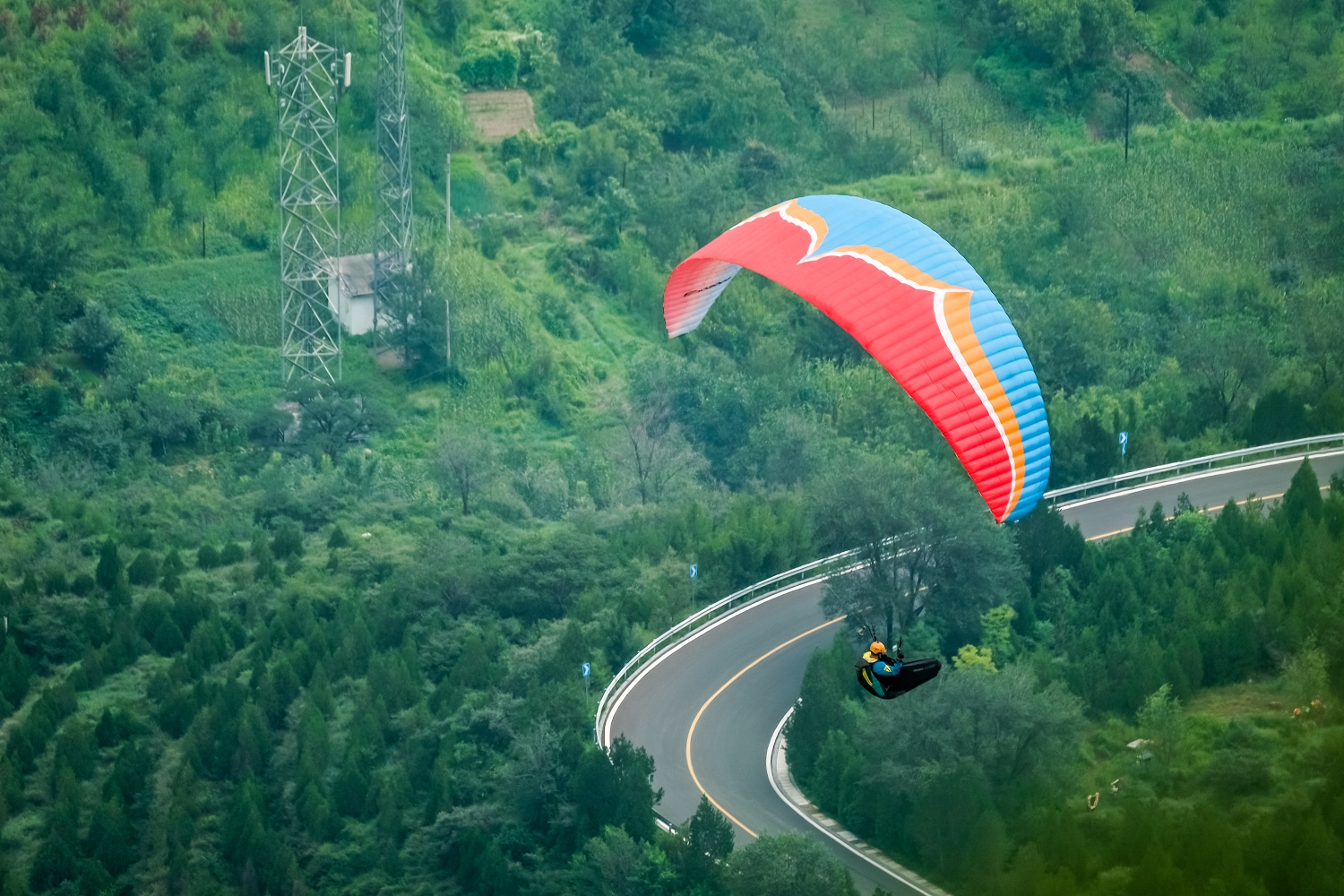 中国崛围山航空飞行训练营地采风