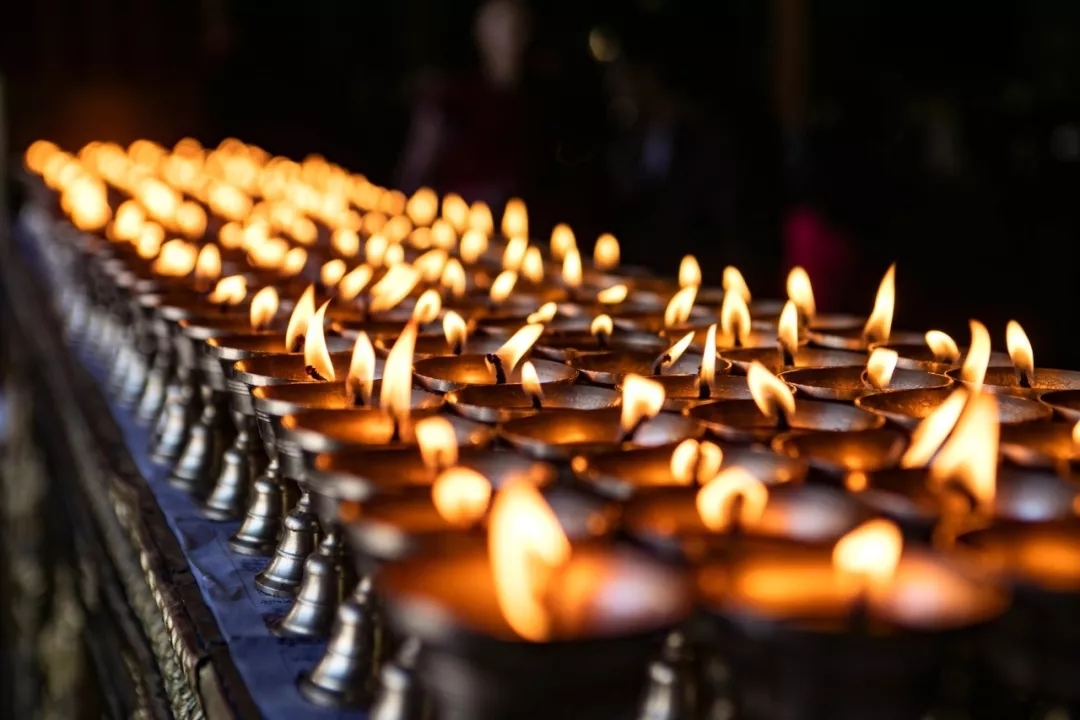 父亲节为天堂的父亲点燃一盏心灯