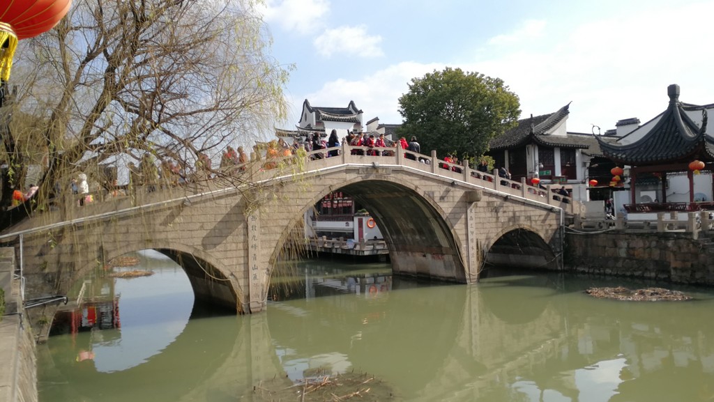 七宝老街南大街手机拍摄