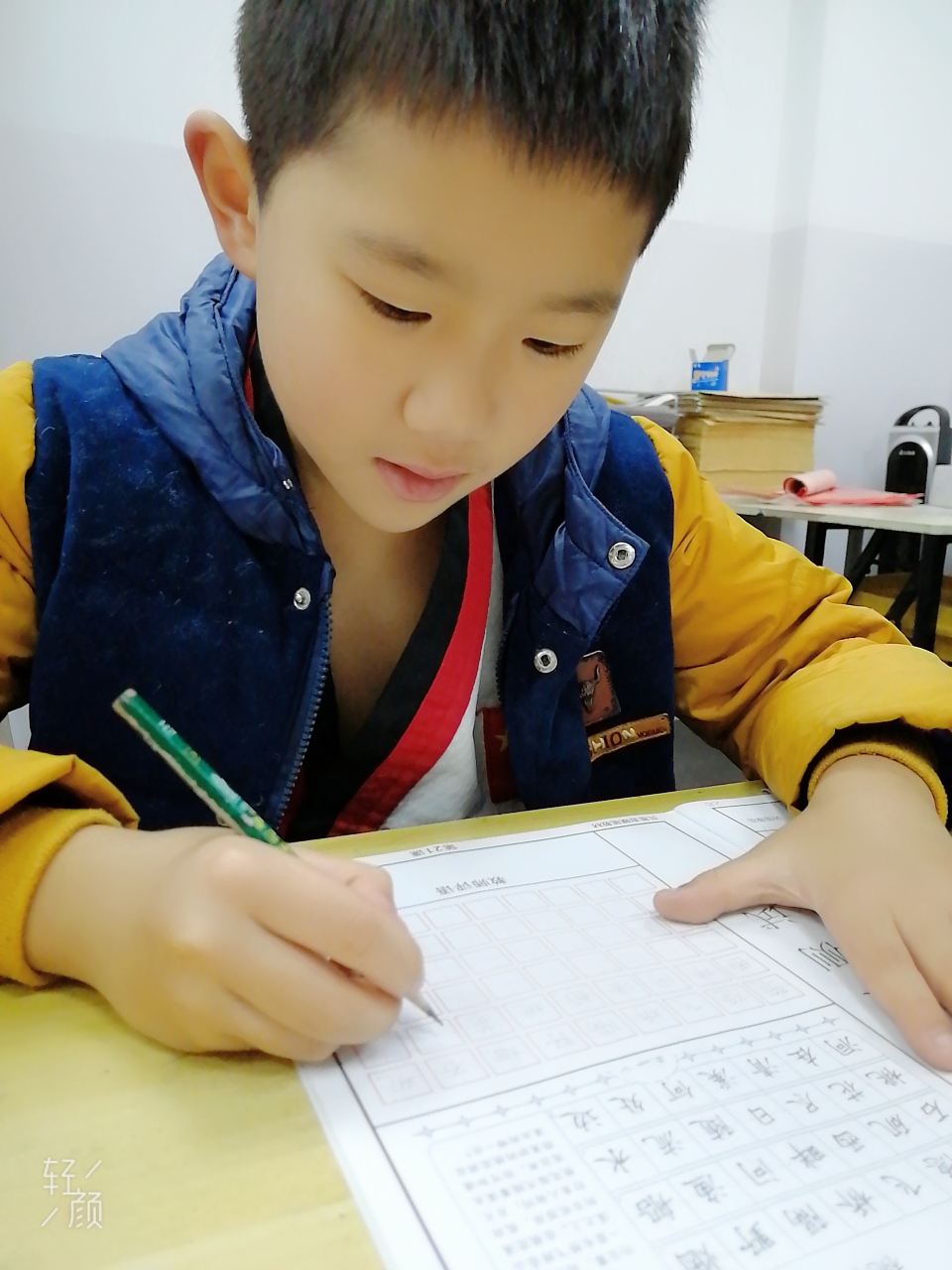 贝恩吉艺术学校杨博雅的书法课堂