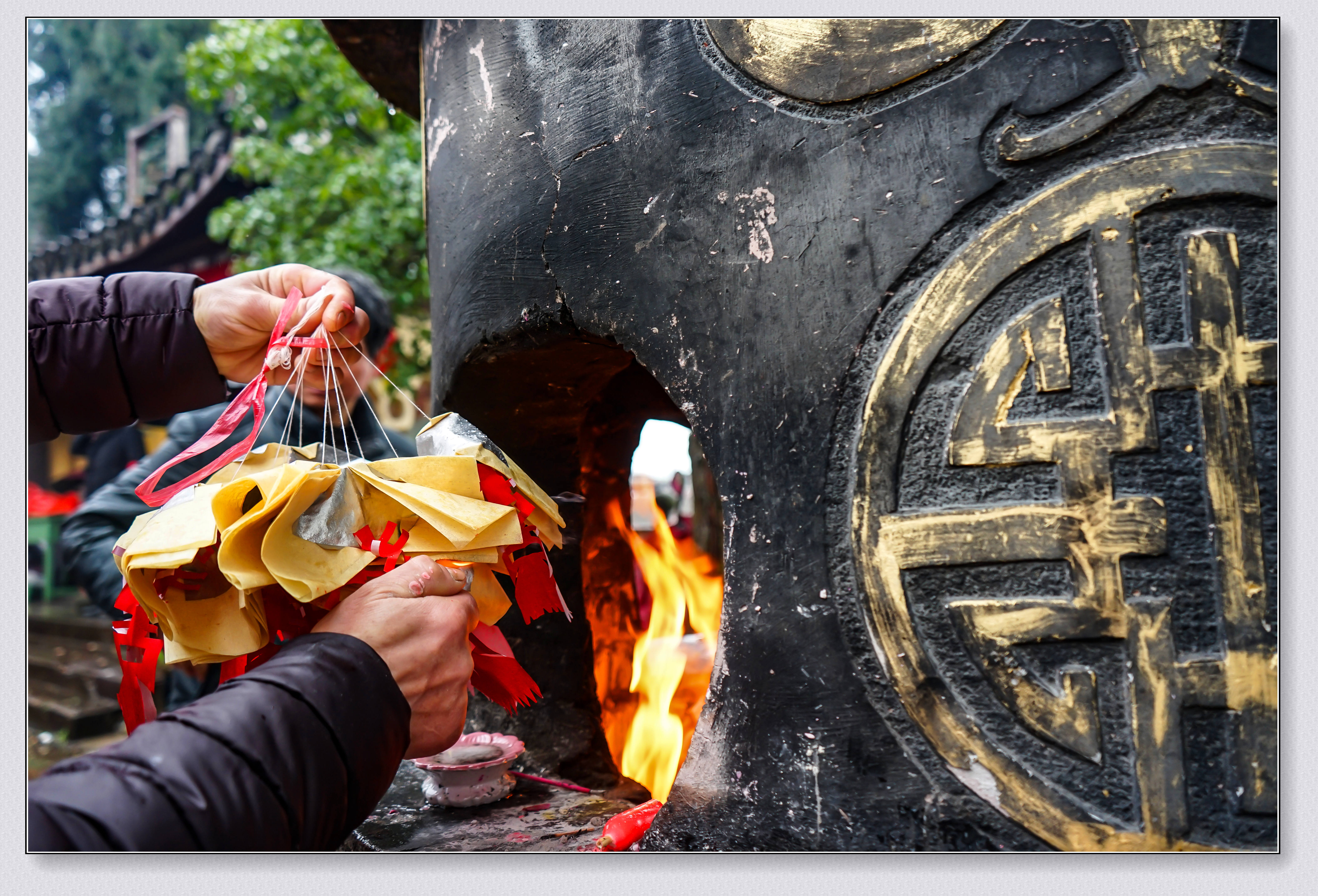 迎猪羊并不是简单拿猪羊祭祀,需要遵循一定的规矩.