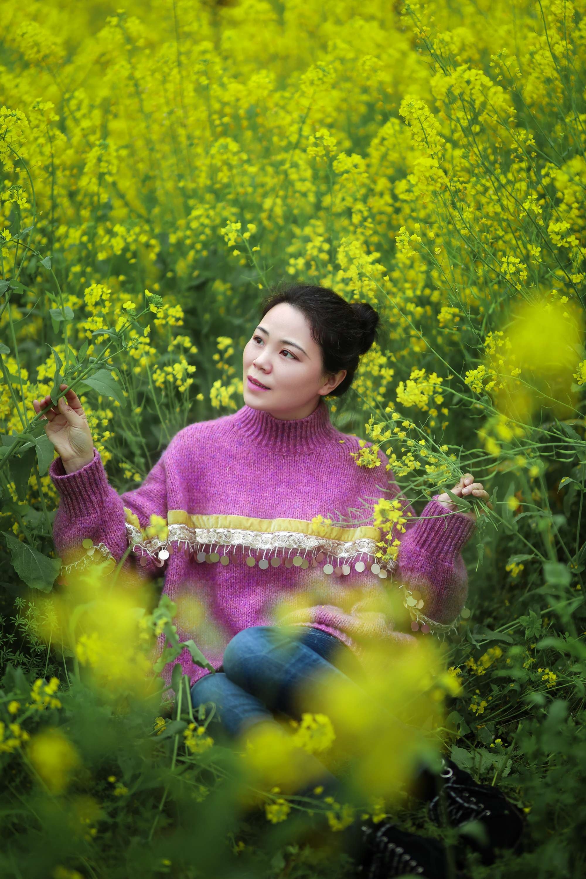 油菜花开了,农家女醉了