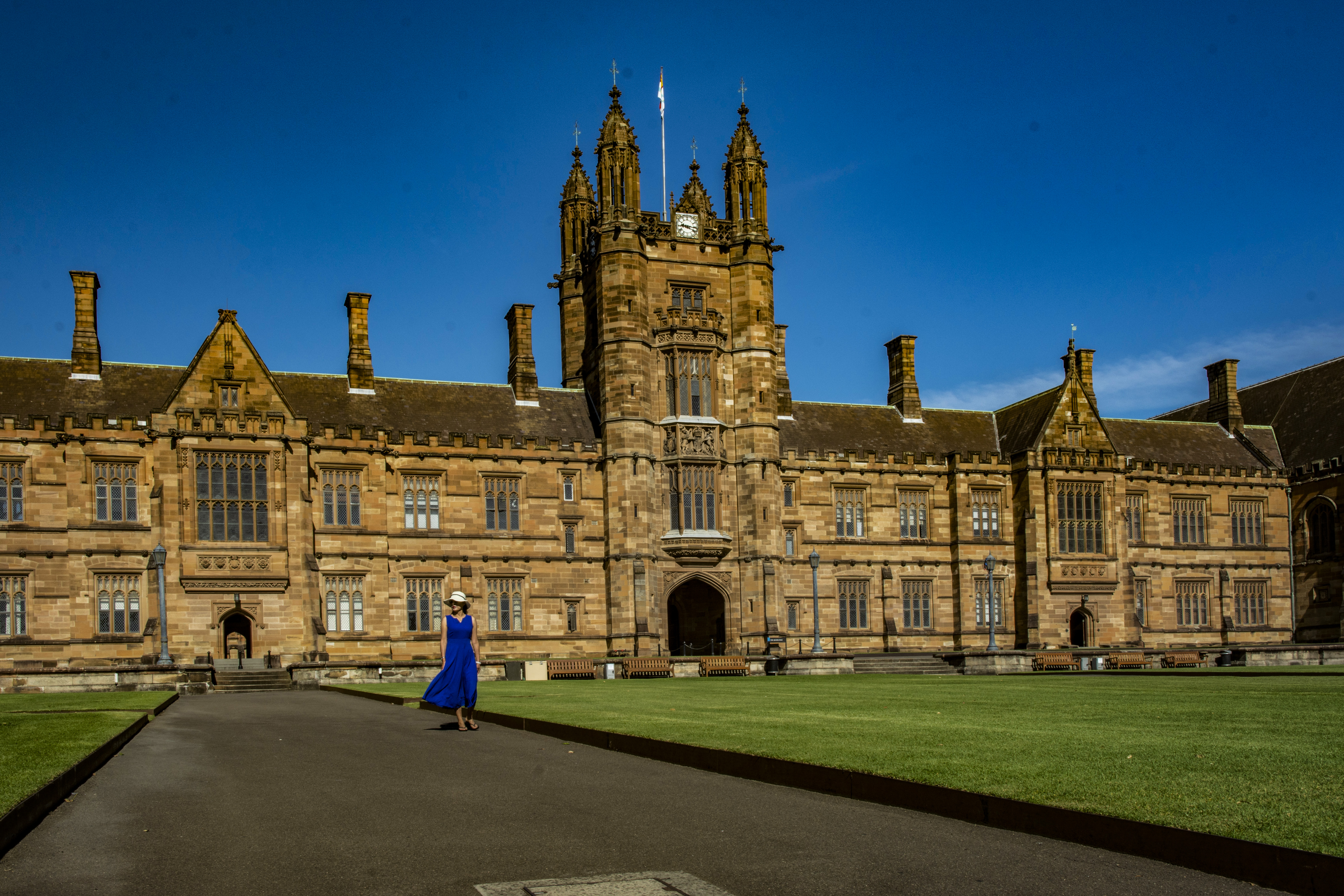 古老的南半球牛津--悉尼大学.承载着厚重历史的古建筑.