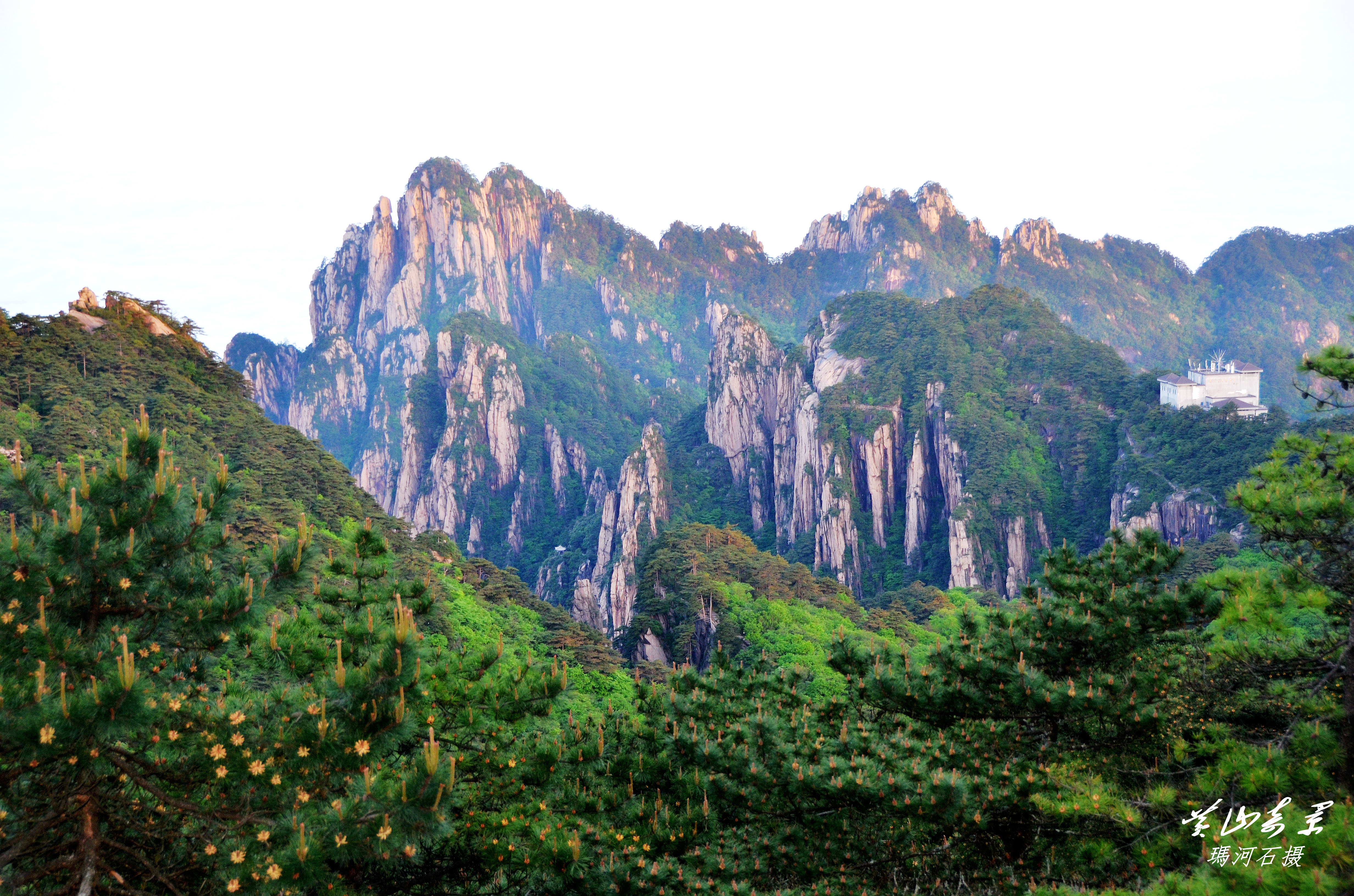 祖国山河壮丽风景如画短片黄山风光欣赏摄影玛河石