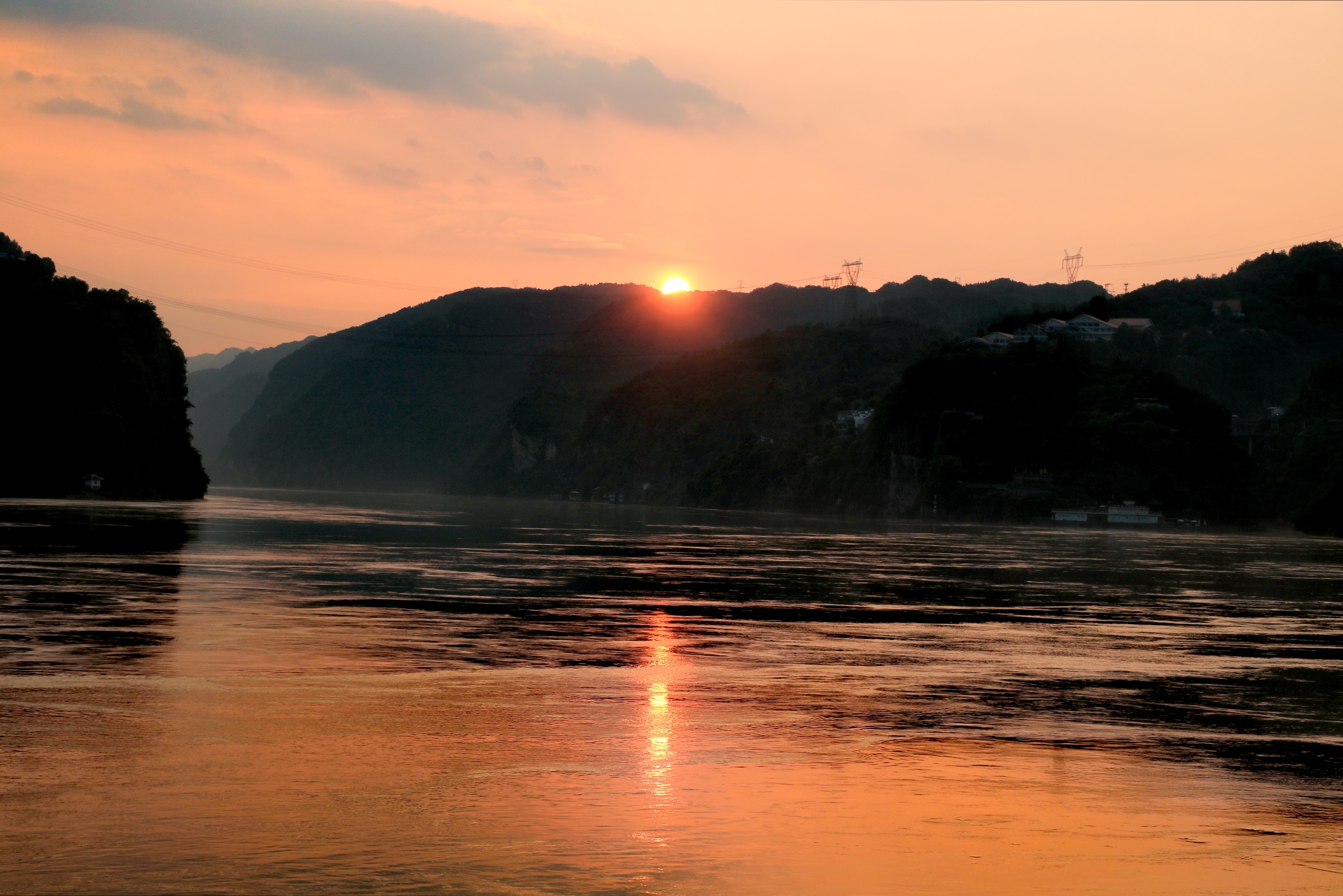 西陵峡口夕阳