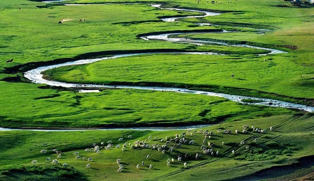 简洁演唱父亲的草原母亲的河