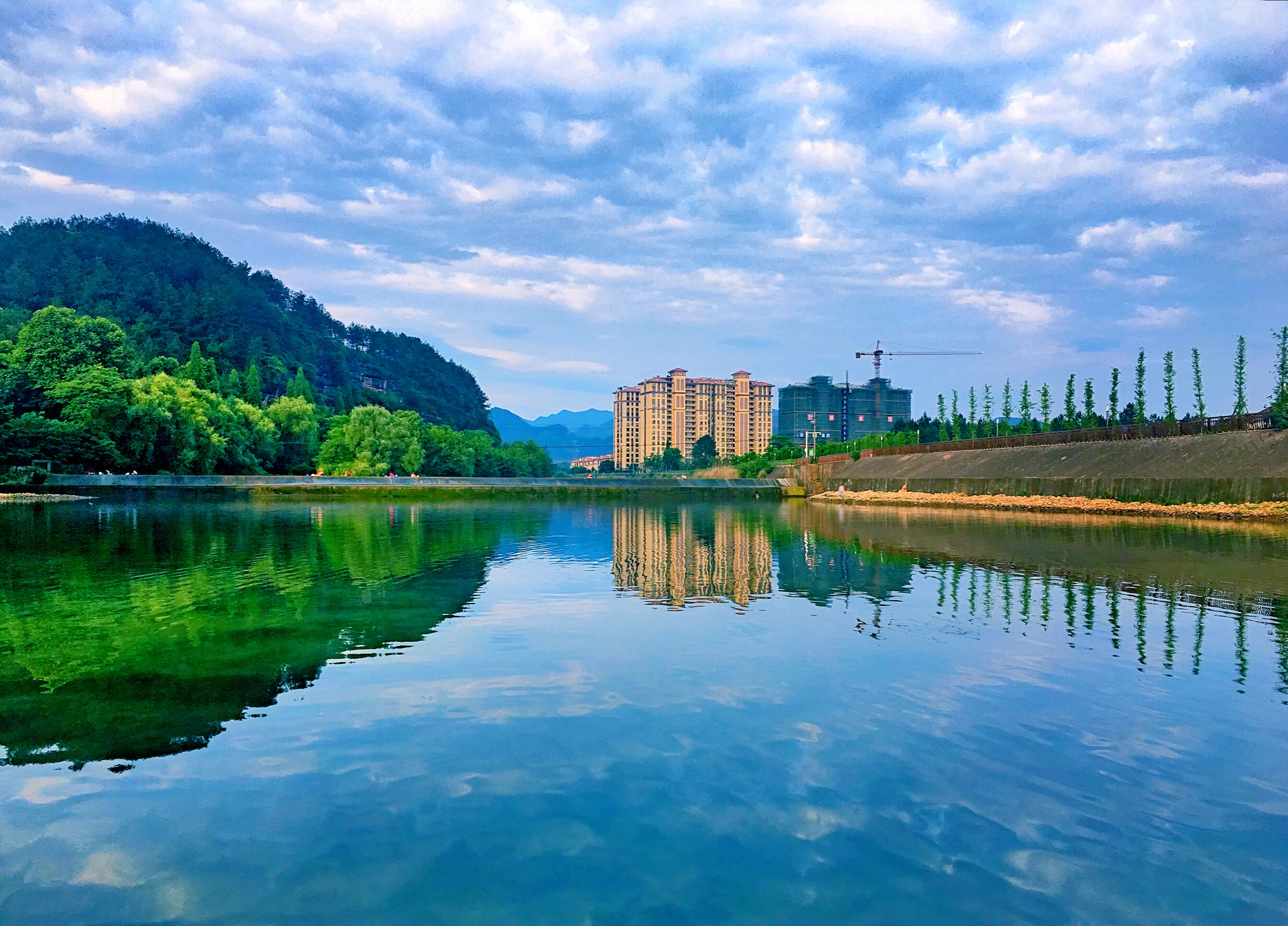 白沙溪第一堰晨韵2019年5月25曰手机版