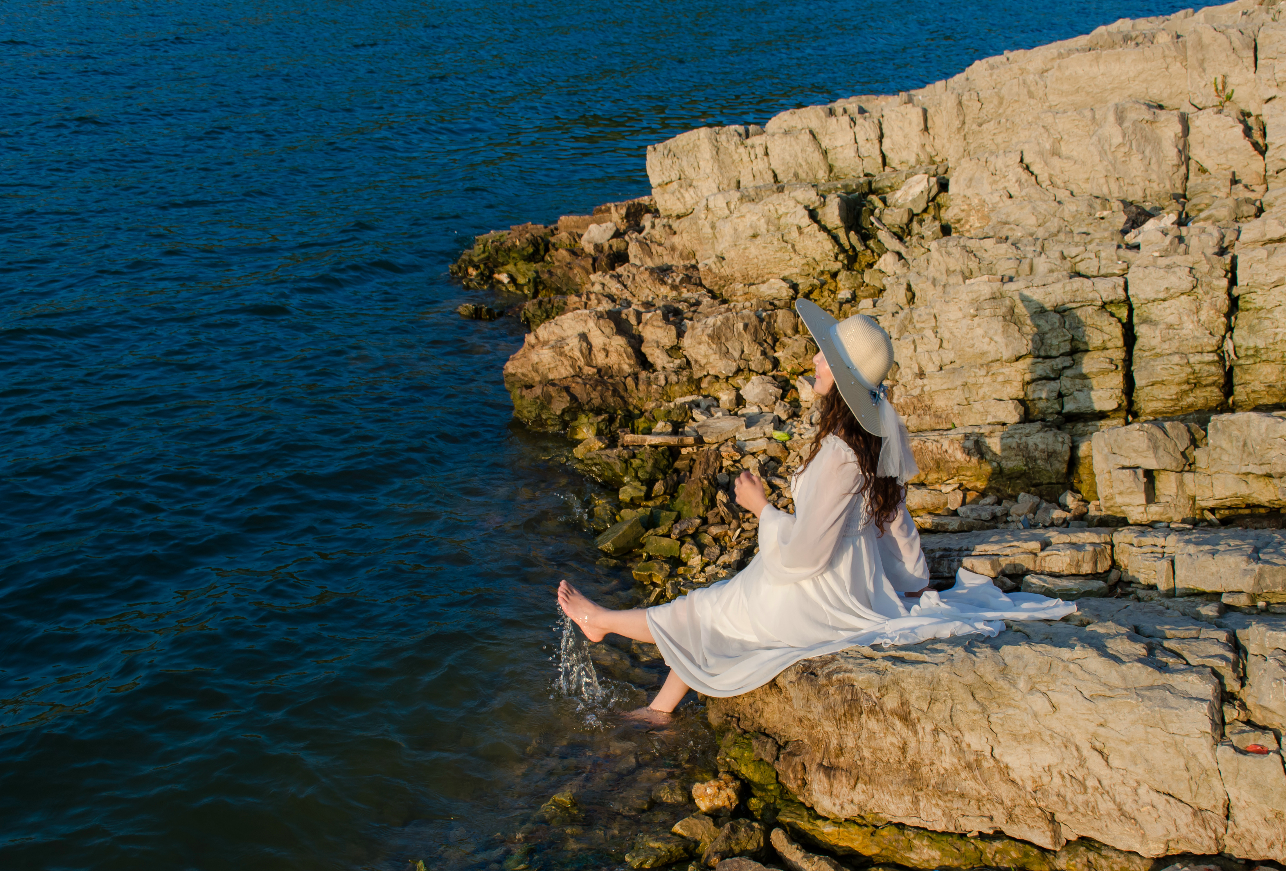 心中有海何处不是水云间