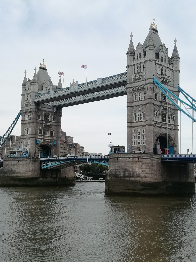 快乐英国行之建筑美篇