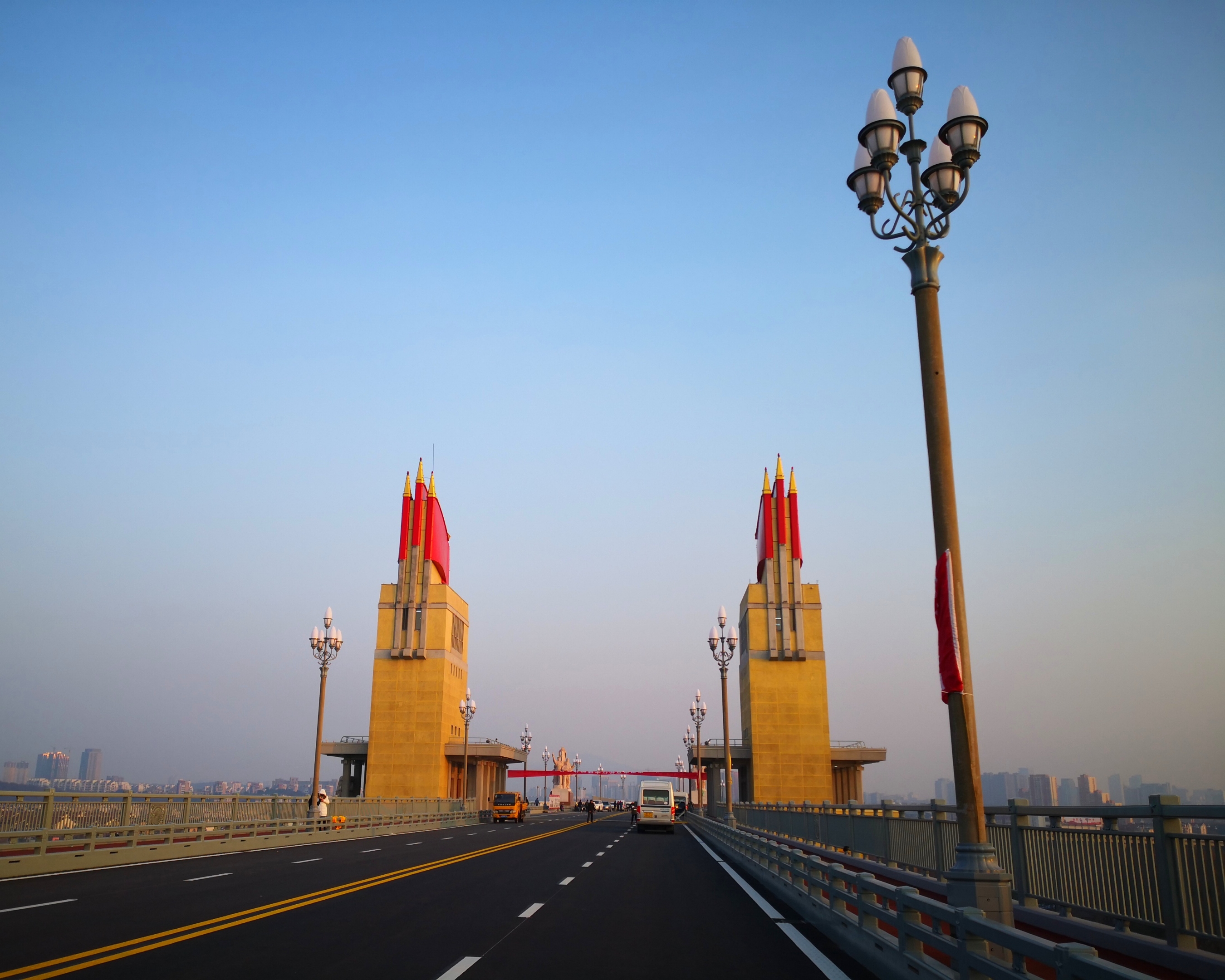 南京龙潭长江大桥图片