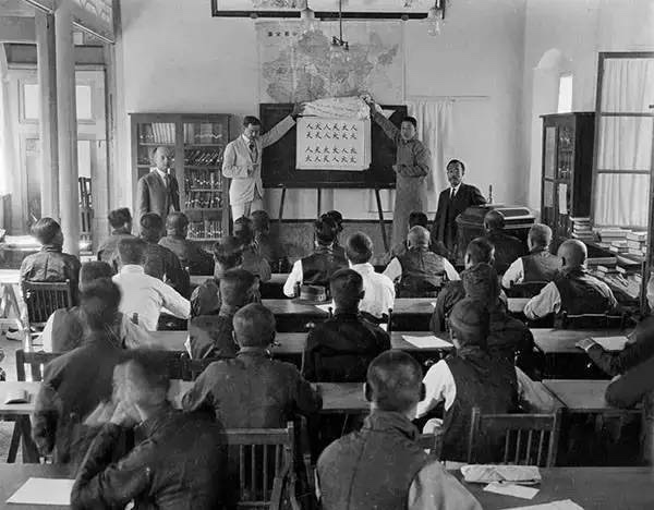 原创随笔//19世纪,一个外国社会学者镜头里的中国