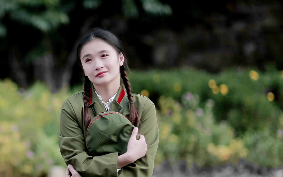 不曾忘却的记忆再读芳华原创