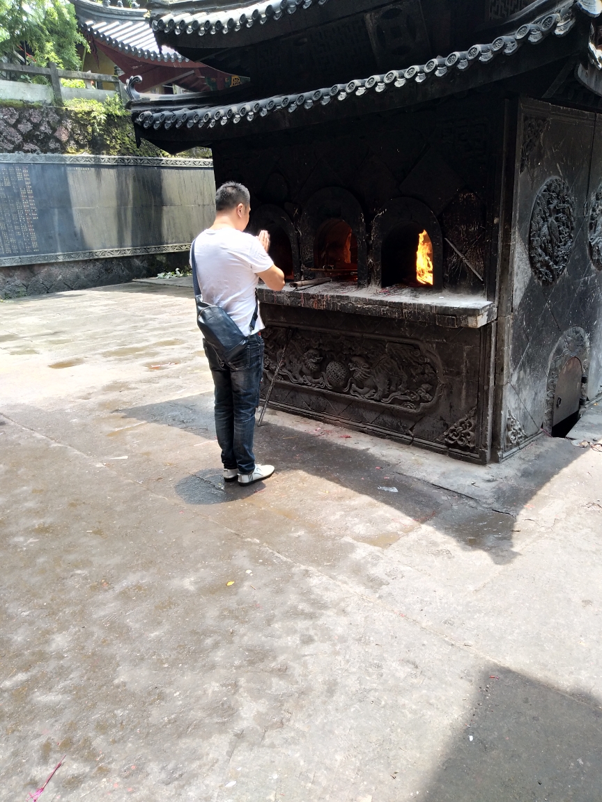 在文革中幸免的古建筑—胡公祠