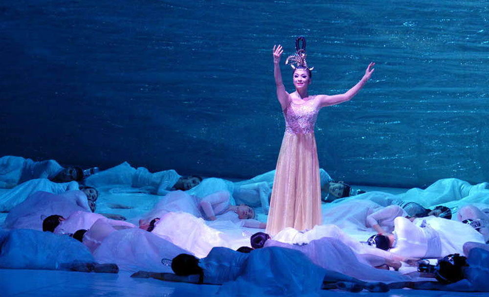 178舞剧15水月洛神