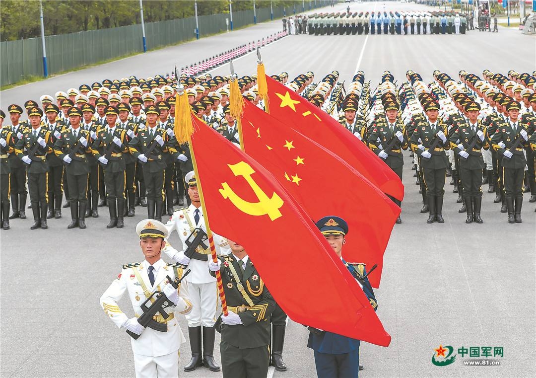 他们和我的孩子一样大作者咀嚼朗读一杯红酒