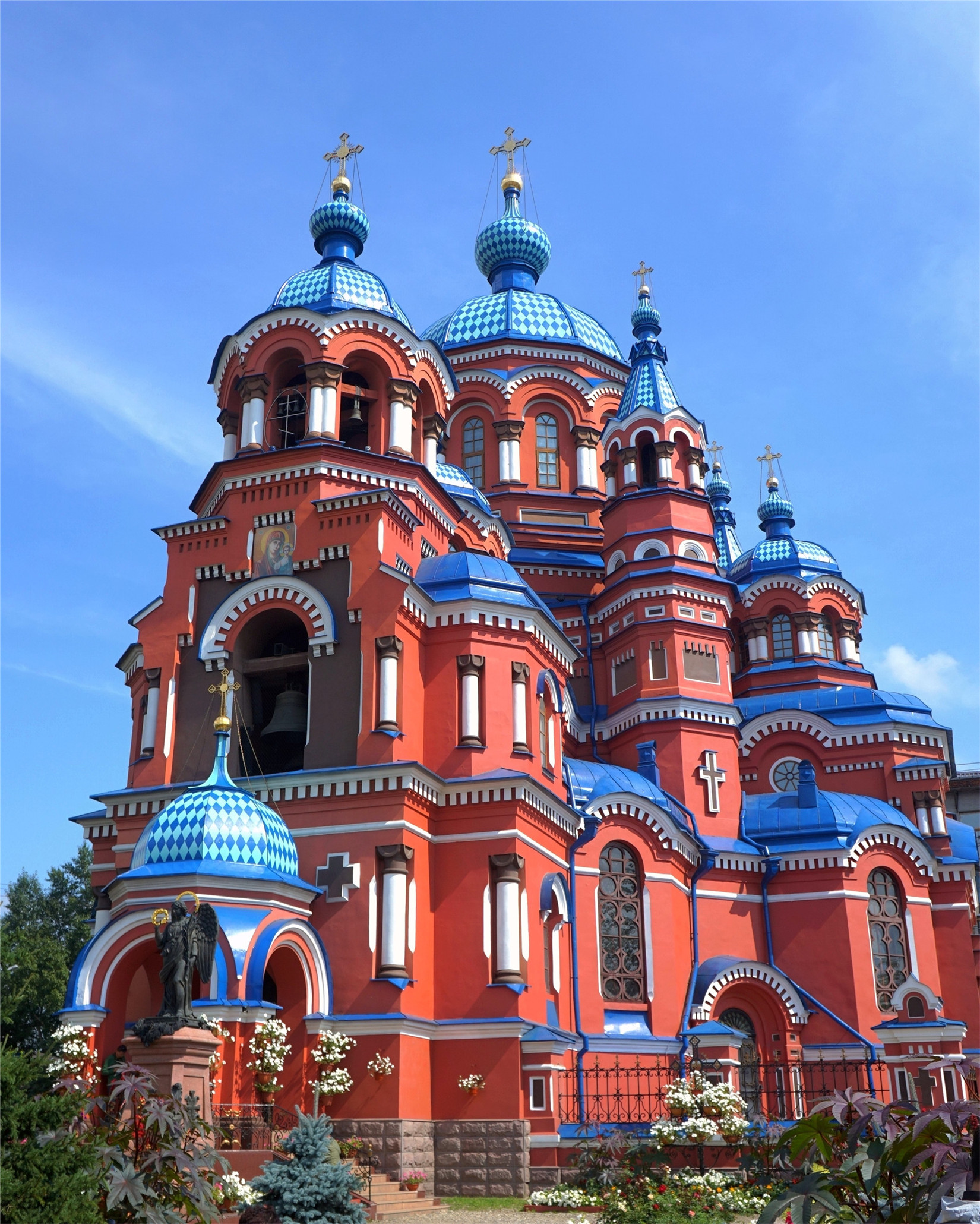 俄罗斯伊尔库茨克喀山圣母教堂
