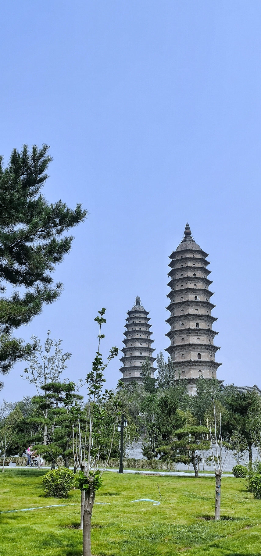 双塔公园
