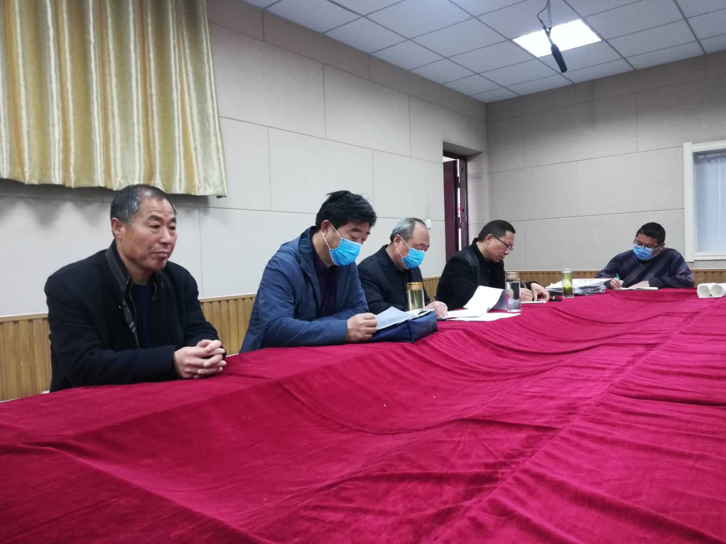 未雨绸缪乘胜追击康驿镇第二中学召开九年级开学验收整改推进会议