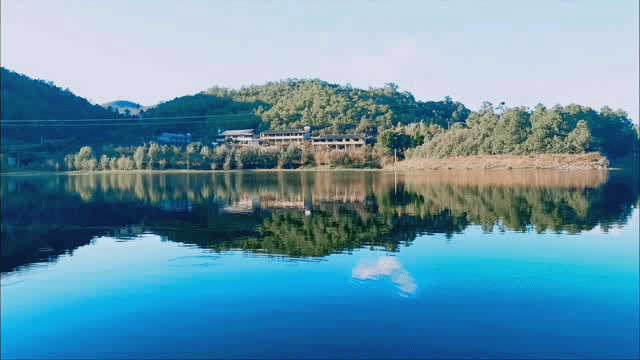 楚雄市灵秀湖灵秀湖湖光山色也美