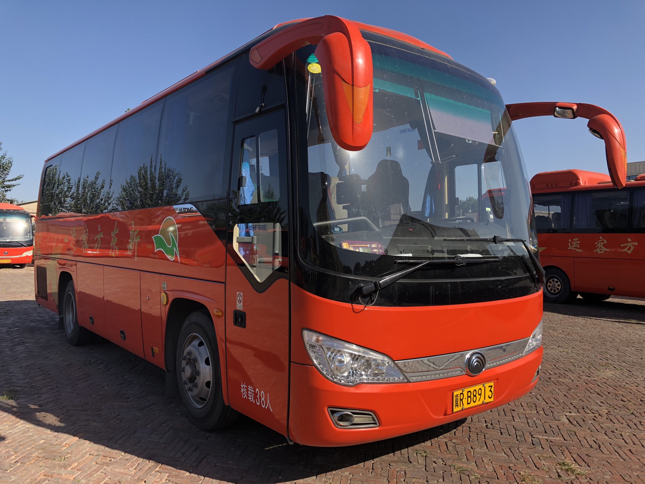 客车图案套色鉴赏