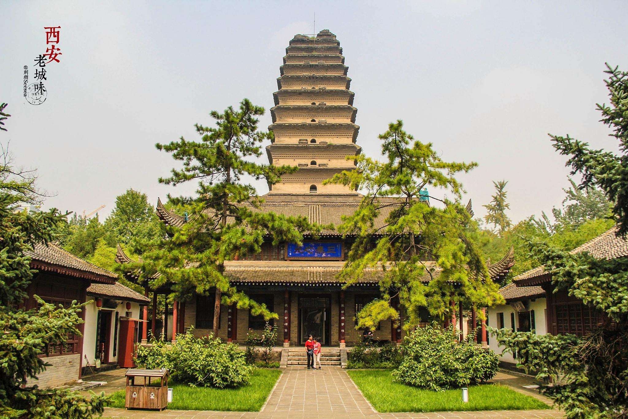 小雪前一天,游览小雁塔.