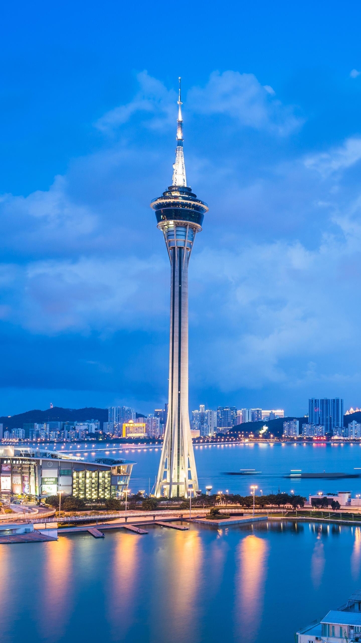 满庭芳～赠别厦门侄之东邻罗先生 文/廋竹先生任永