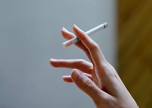 欧佩吸烟对皮肤有什么危害