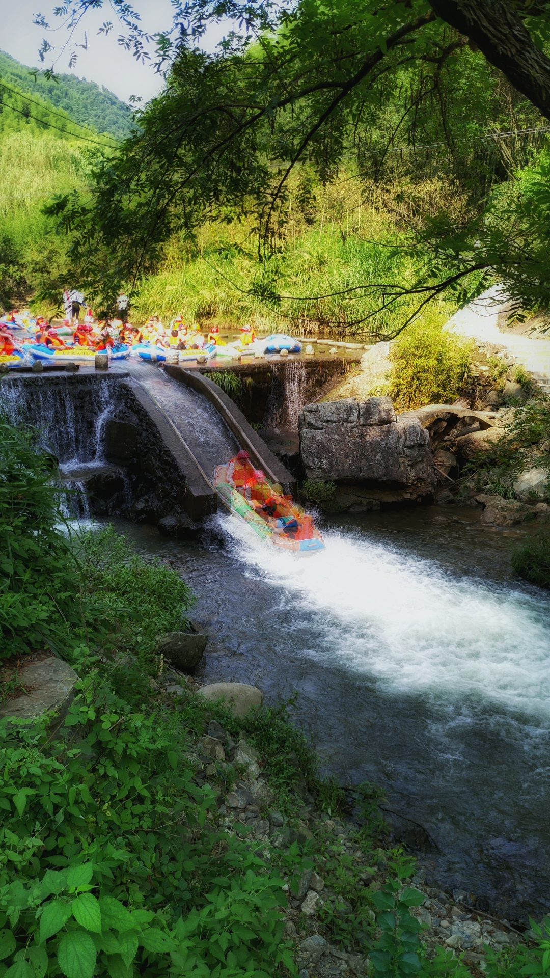 宁国山水瀑布漂流