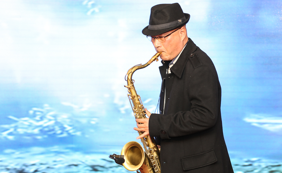 老年大学萨克斯汇演集锦