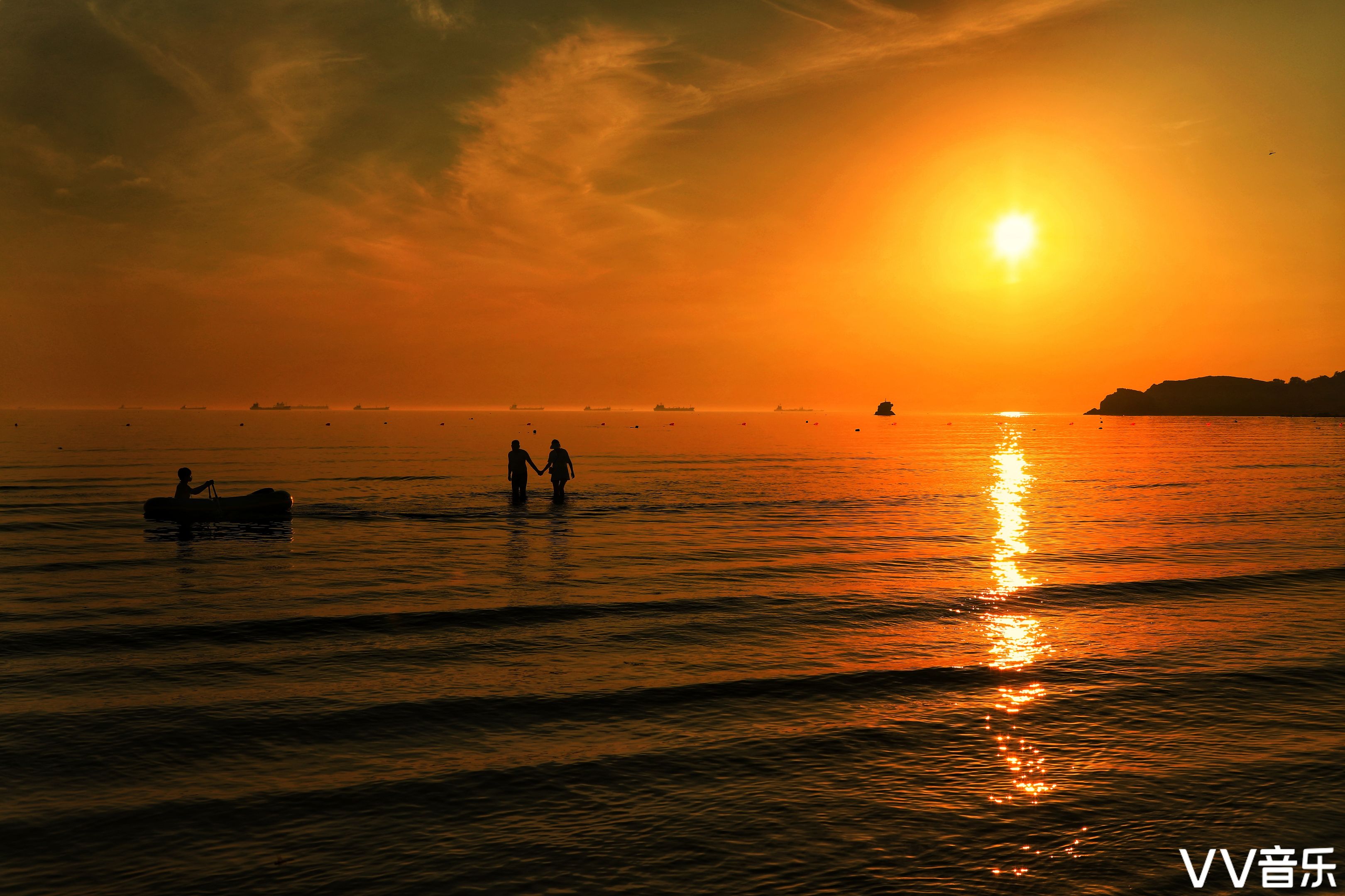 西中岛,绚丽迷人的落日余晖