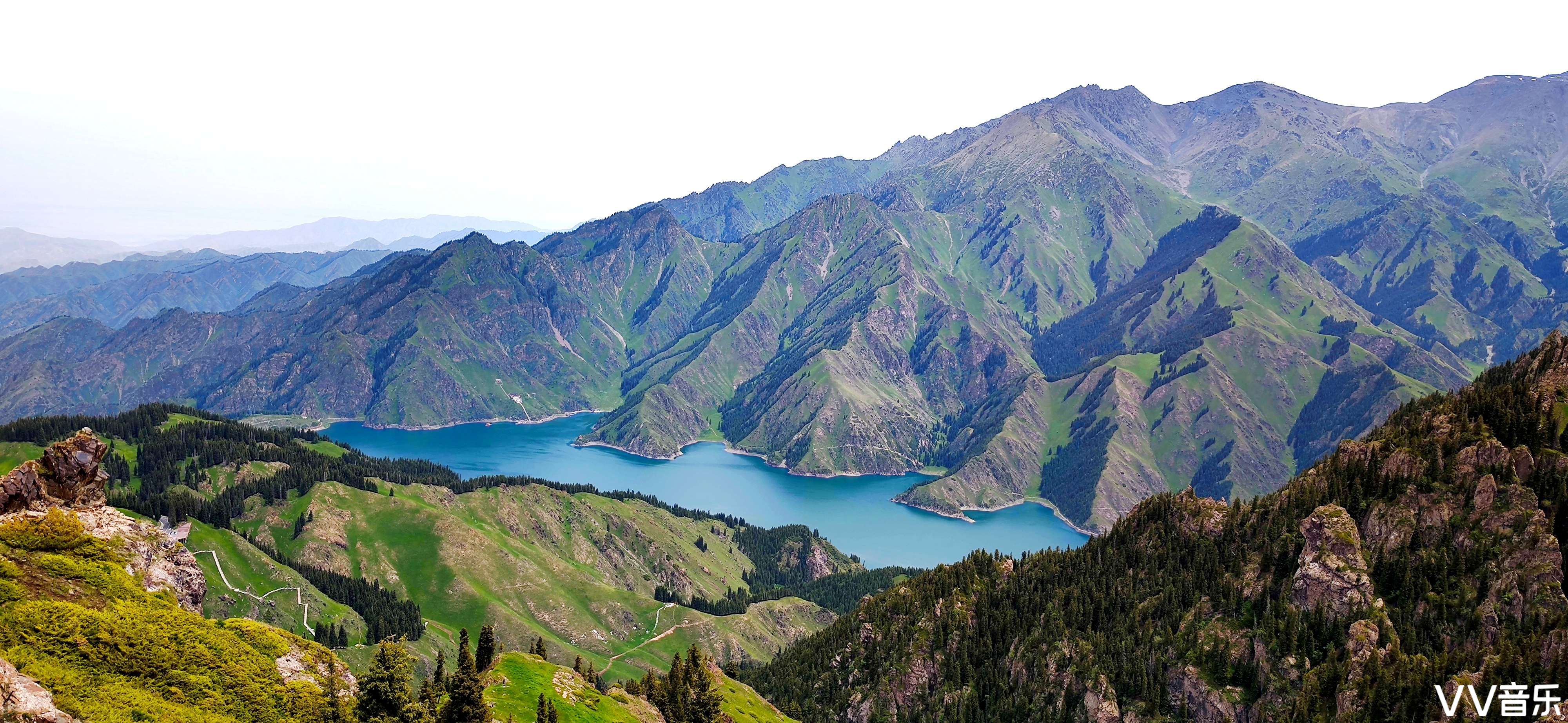冰碛湖——天山天池【原创首发】
