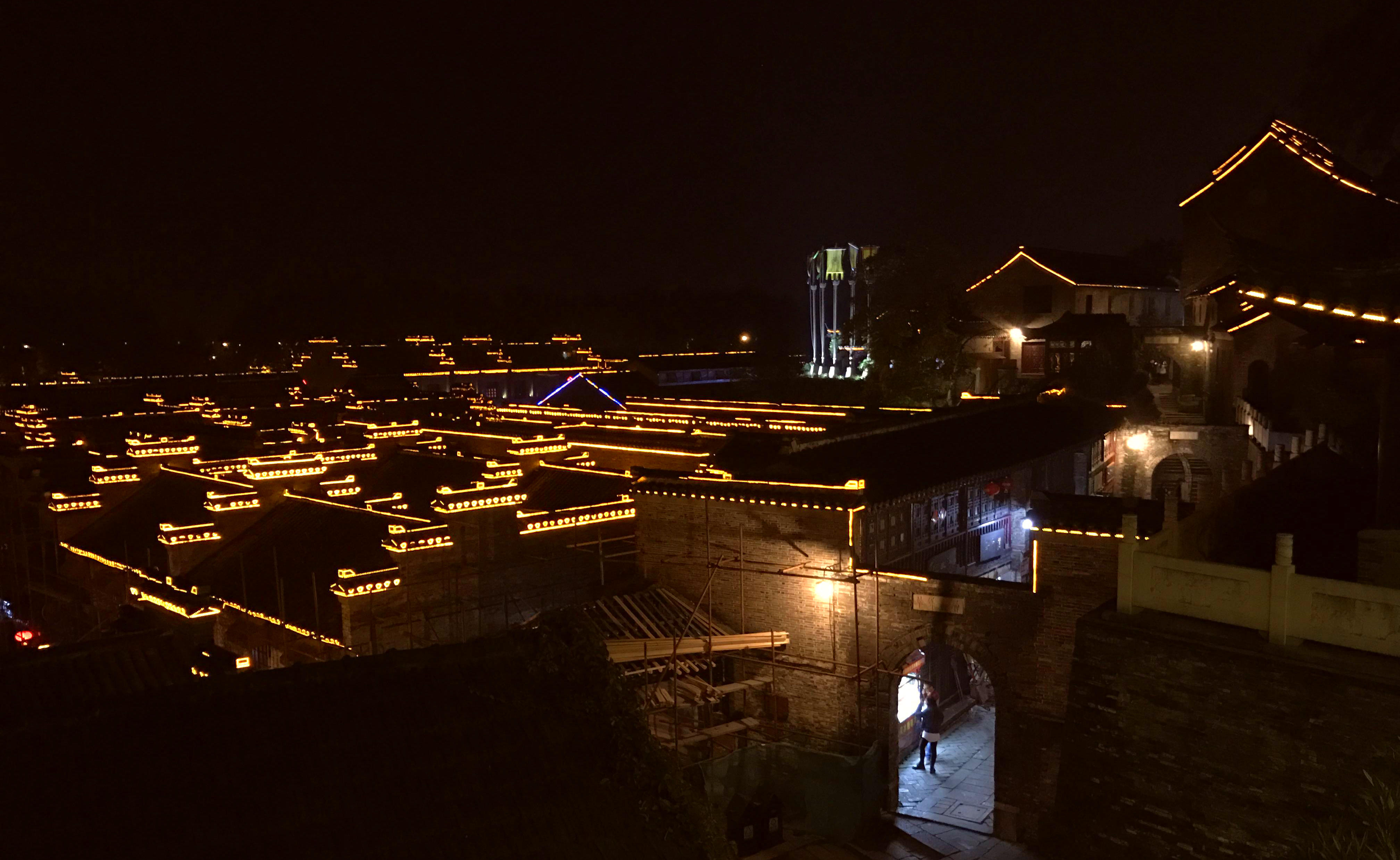 镇江晚上好玩的景点图片