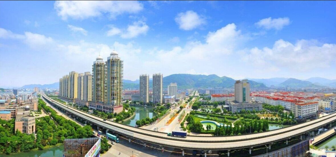 玉环(yuhuan),是隶属于浙江省,由台州市代管的县级市,位于浙江东南