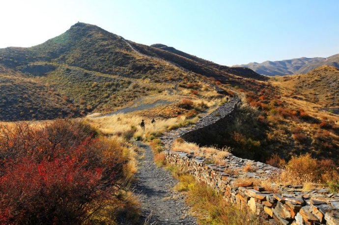 内蒙古固阳秦长城遗址